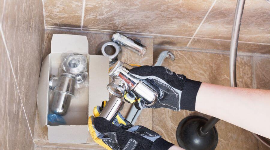 Expert Emergency Roof Repairs services in Tolono, IL